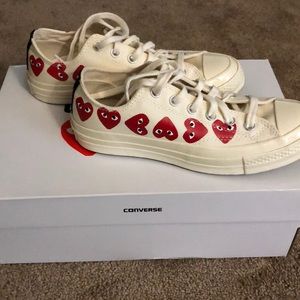 COMME des GARÇONS/Chuck Taylors